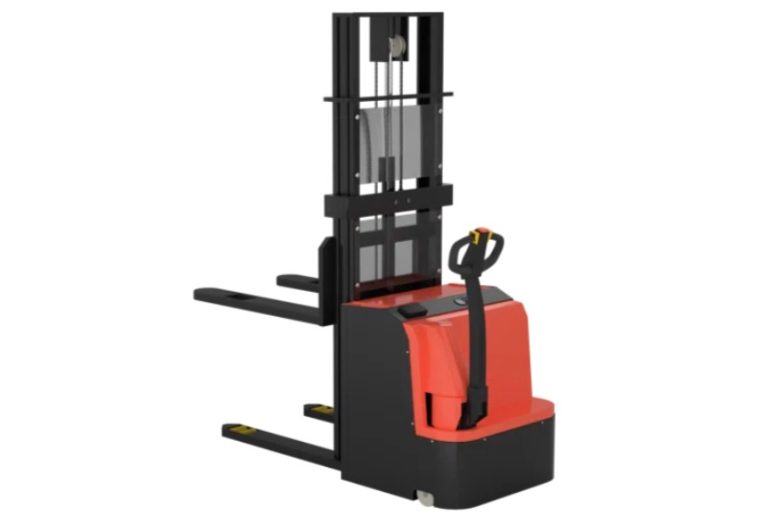 Электрические самоходные штабелеры: как выбрать оптимальную модель для современного склада